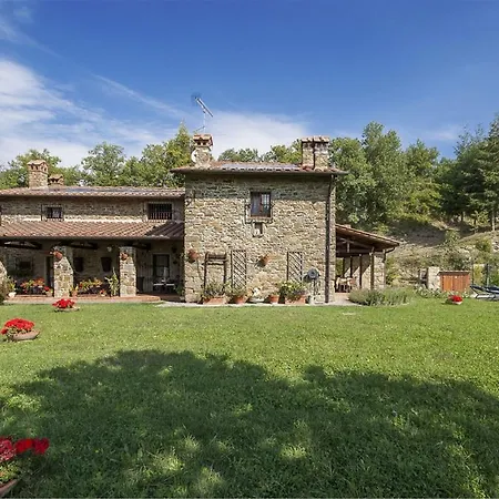 Podere Il Castello Villa *