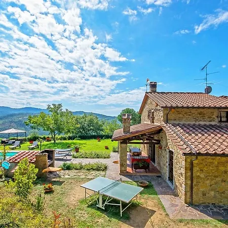 Podere Il Castello Villa