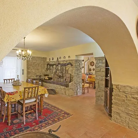 Villa Podere Il Castello