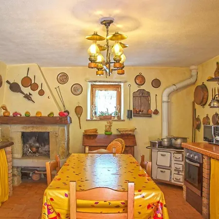 Podere Il Castello Villa